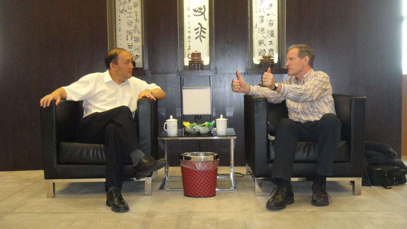 President Wei Yang and Prof. Frank Steglich (2011.08)